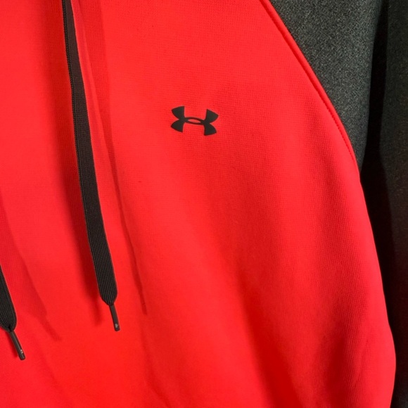 Women’s M Pink/Gray Under Armour Athletic/Activerwear Hoodie - Picture 2 of 6